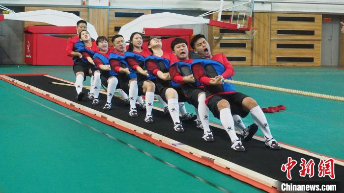 山西首次承办全国铁路运动会拔河赛事，展现其