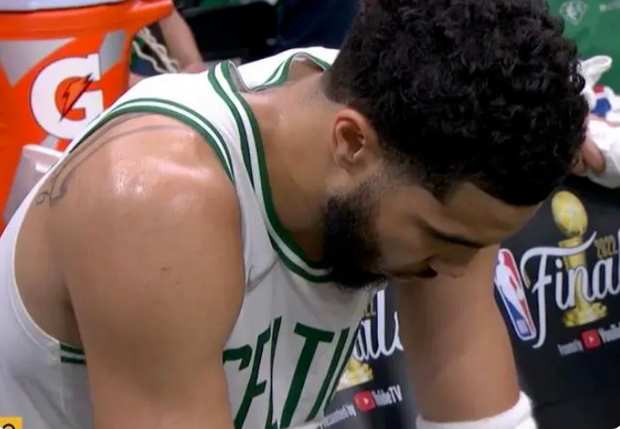 凯尔特人总决赛失利根源：用人策略与核心差距