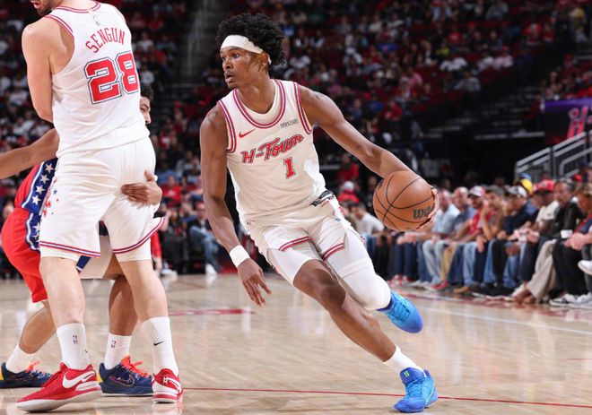 火箭8连胜反超湖人暂列西部第四 76人恩比德伤退