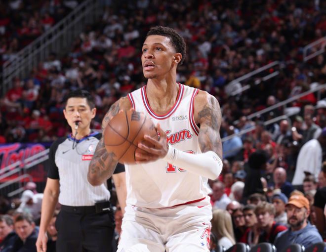 火箭8连胜反超湖人暂列西部第四 76人恩比德伤退